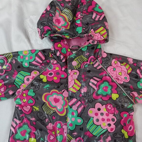 Children's Place Rain Coat Size 4T Rainwear Jacket Ready for Rain Pink Cupcake - Picture 8 of 16